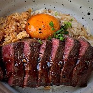 HUNGRY TIGER -บ้านเสือหิว Hungry tiger-บ้านเสือหิว เดอะสตรีท รัชดา