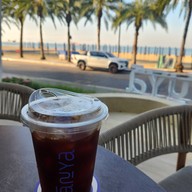 บรรยากาศ ร้านอัญยา