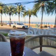 บรรยากาศ ร้านอัญยา