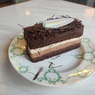 La montée ลามองเต้ สามเสน