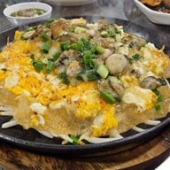ฉอเล้ง หมี่กระเฉดตลาดพลู ตลาดพลู