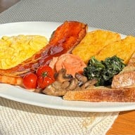 Brooks Brunch & Bar  เลียบคลองประปาแจ้งวัฒนะฝั่งเมืองทอง