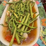 ร้านเพ็ญ(สวนอาหารเพ็ญ) ไม่มีสาขา