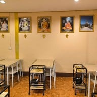 ร้านอาหาร บ้านคุณปู่ ปราจีนบุรี