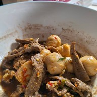 เมนูของร้าน ก๋วยเตี๋ยวเรือท่าสนาม นครปฐม