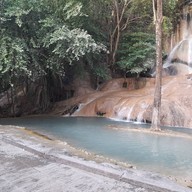 บรรยากาศ น้ําตกไทรโยคน้อย