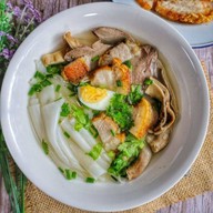 ซูซานหมูกรอบ Susan Crispy Pork ป่าตอง ภูเก็ต
