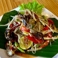 ส้มตำเจ๊แต๋น เจ๊แต๋น