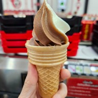 สุกี้จินดา บางบัวทอง