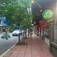 หน้าร้าน WASHIN RAMEN สุริยวงศ์