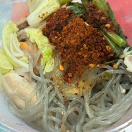 ร้านอู้ฟู่หม่าล่าหม้อไฟอินดี้ปิ่นเกล้า -