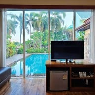 Phu Place Bangsaen | ภูเพลส์ บางแสน