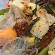ร้านอู้ฟู่หม่าล่าหม้อไฟอินดี้ปิ่นเกล้า -