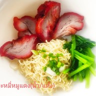 ขาหมูตั๋งโต๊ะ