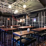 ติดลม ประชาชื่น