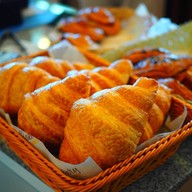 Sip & Go Coffee สถานีน้ำมันคาลแท็กซ์ ( Caltex ) กม.10