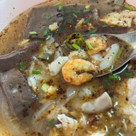 เมนูของร้าน ก๋วยจั๊บหวานเย็นเจ๊อ้อย