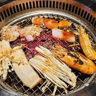 IN THE MIDDLE By Kaizen แยกสะพานควาย-อารีย์