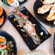 คุณนายทะเลดองใหม่ ในซอยจุฬา18! บรรทัดทอง