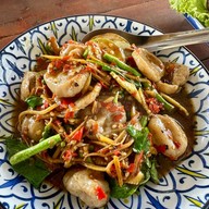 เมนูของร้าน ครัวทิดต้อย แพริมน้ำ หน้าที่ว่าการอำเภอเสนา