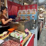 กินดีหมูกะทะถ้วย ตลาดนัดอินดี้