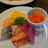 Eat at Rincome U Nimman Chiang Mai