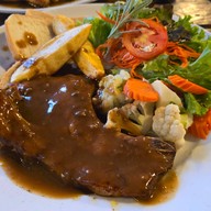 Steak Mae On