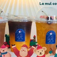 La mul coffee house @Abac Bangna