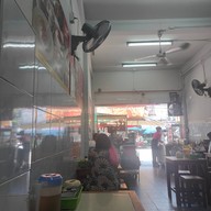หน้าร้าน วันสตาร์ เป็ดย่างราชวัตร