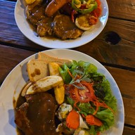 Steak Mae On