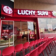 หน้าร้าน Lucky Suki (ลัคกี้ สุกี้) เดอะ พร้อม ดินแดง