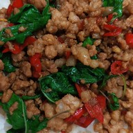 ยำแหนมข้าวทอด พงษ์เพชร