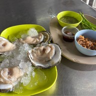 เมนูของร้าน ป้ายาหอยสด