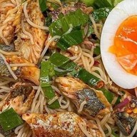 โคตรยำ อาหารตามสั่ง ครัวในบ้าน