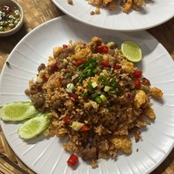 ร้านเขียวขจี