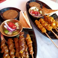 เมนูของร้าน เดอะกะเพรา (the kaprao) -