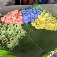 บุญมีขนมจีน