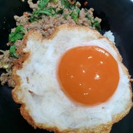 เมนูของร้าน Moomgapao ปตท.บรมราชชนนี