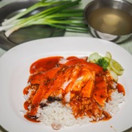 ข้าวหมูแดง 100 ปี นายกี่