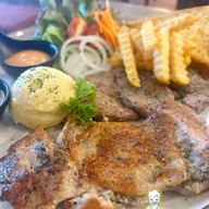 Suteki steakhouse หมู่บ้านเศรษฐกิจ