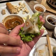 ลองดู เซนต์จอห์น ลาดพร้าว
