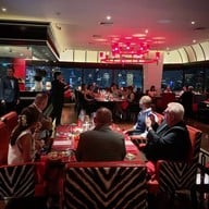 Rib Room and Bar Steakhouse โรงแรมแลนด์มาร์ค กรุงเทพฯ