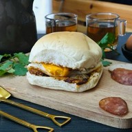 โซลเวียต x บั๋นหมี่ (เดริเวอรี่ รับที่ร้าน บั๋นหมี่ บขส ) By.มิ้น