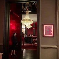 Rib Room and Bar Steakhouse โรงแรมแลนด์มาร์ค กรุงเทพฯ