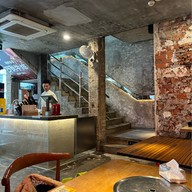 Ah Qui Nui Pai Nan Jing Xi Lu