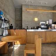 บรรยากาศ Mama Cafe coffee & cuisine Max Value นวมินทร์