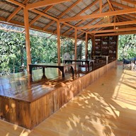 บรรยากาศ The Hidden Falls ในสวนลับ