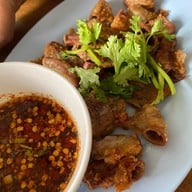 เมนูของร้าน ลาบป้านอม