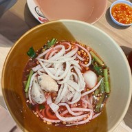 โชคชัย ลูกชิ้นปลา ( แซว กองบิน ) รามอินทรา