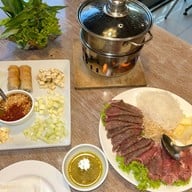 ลองดู เซนต์จอห์น ลาดพร้าว